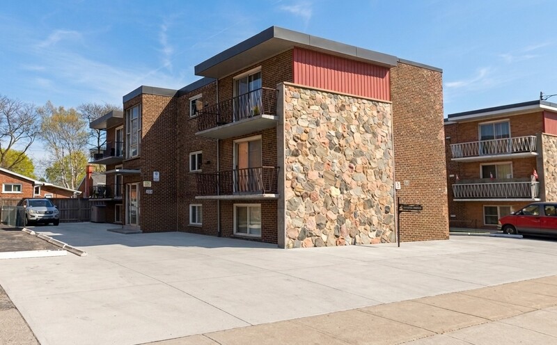 FANTASTIC 2-BEDROOM RENTAL OPPORTUNITY IN THE HEART OF HAMILTON EAST! 